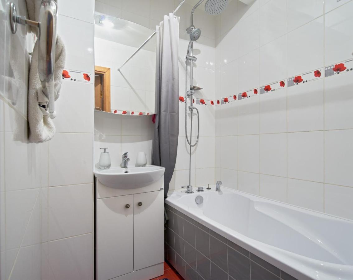 Spacious Central Apartments Вильнюс Экстерьер фото